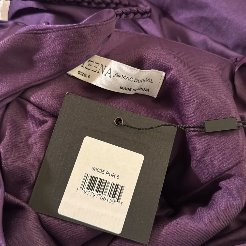 MAC DUGGAL
Ruched Top Satin Pleated Tea Length Dress - Picture 11 of 16